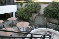21. Plaza
