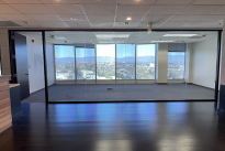 52. Suite 1001