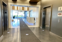 13. Lobby