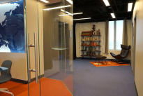 47. Suite 1002