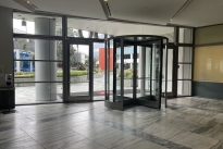 40. Lobby