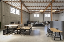 23. Interior
