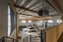27. Interior