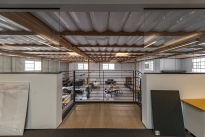 34. Interior
