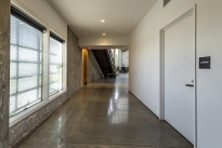 85. Interior
