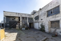 106. Exterior