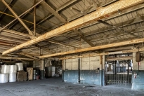 75. Interior
