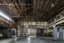 86. Interior