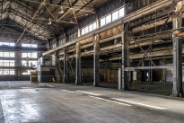 90. Interior