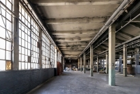 99. Interior