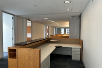 239. Suite 1050