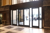 15. Lobby