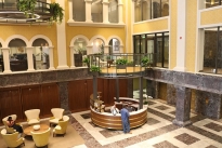 45. Lobby