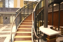 37. Lobby