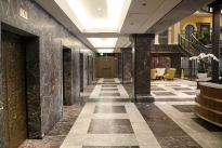 35. Lobby