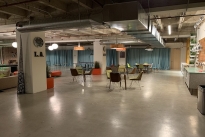 111. Lounge