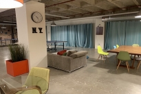 113. Lounge