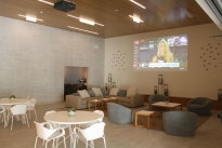 33. Lounge