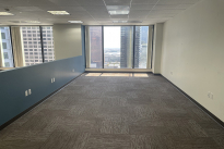 137. Suite 1660
