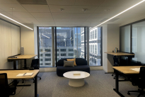 80. Suite 700