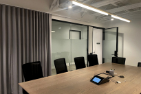 86. Suite 700