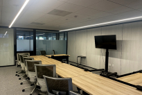 92. Suite 700