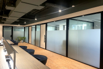 99. Suite 800