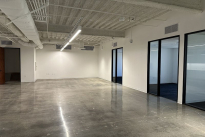 147. Suite 1710