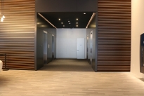 37. Lobby