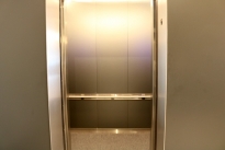 39. Lobby