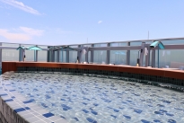 257. Floor 73