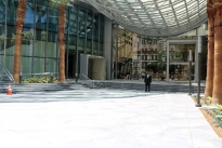 28. Plaza