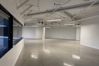 26. Suite 280