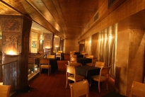 21. Interior