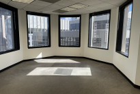 87. Suite 1800