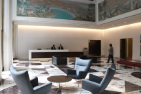 19. Sixth Floor Lobby