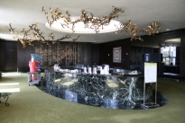 15. Bar