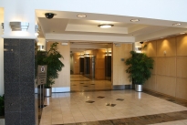 Valencia Corporate Plaza