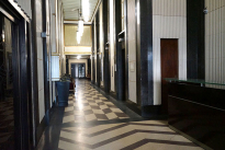 639 S Spring
