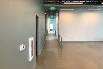 19. Suite 105