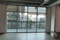 28. Suite 305