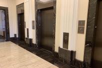 33. Lobby