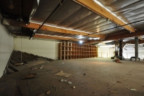 34. Interior