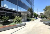 25. Plaza