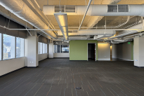 121. Suite 1200