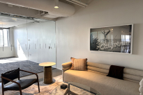 130. Suite 1806