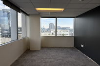 70. Suite 750