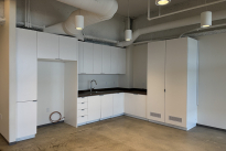 78. Suite 810