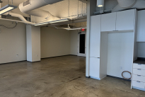 75. Suite 810