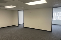 33. Suite 905